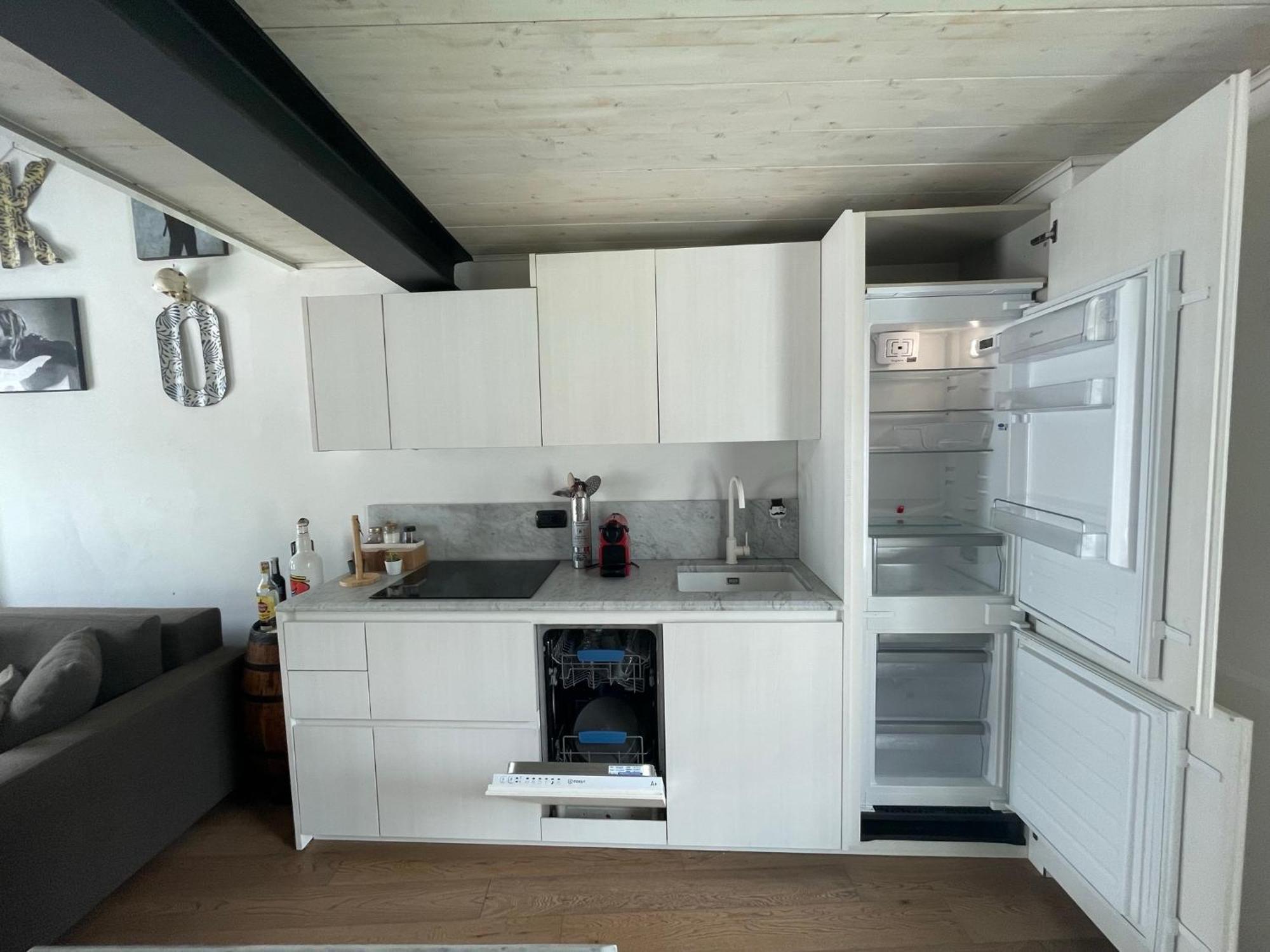 Casa P Lägenhet Malgrate Exteriör bild