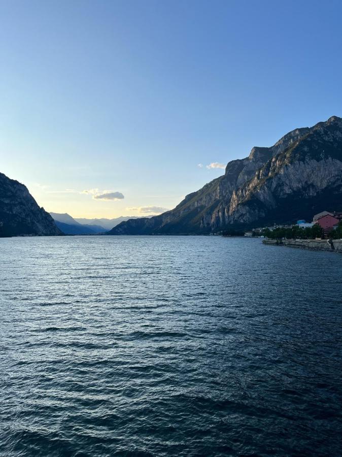 Casa P Lägenhet Malgrate Exteriör bild