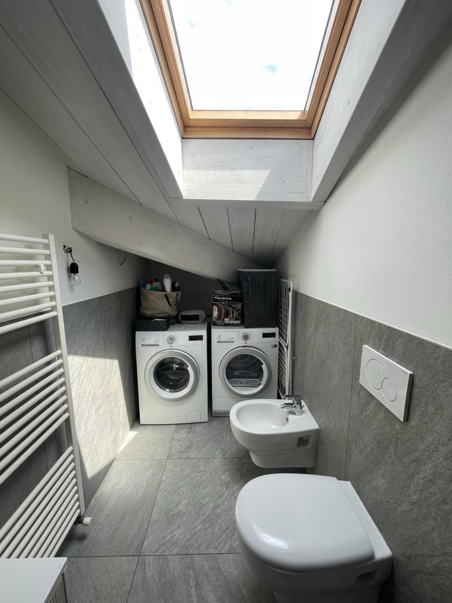 Casa P Lägenhet Malgrate Exteriör bild